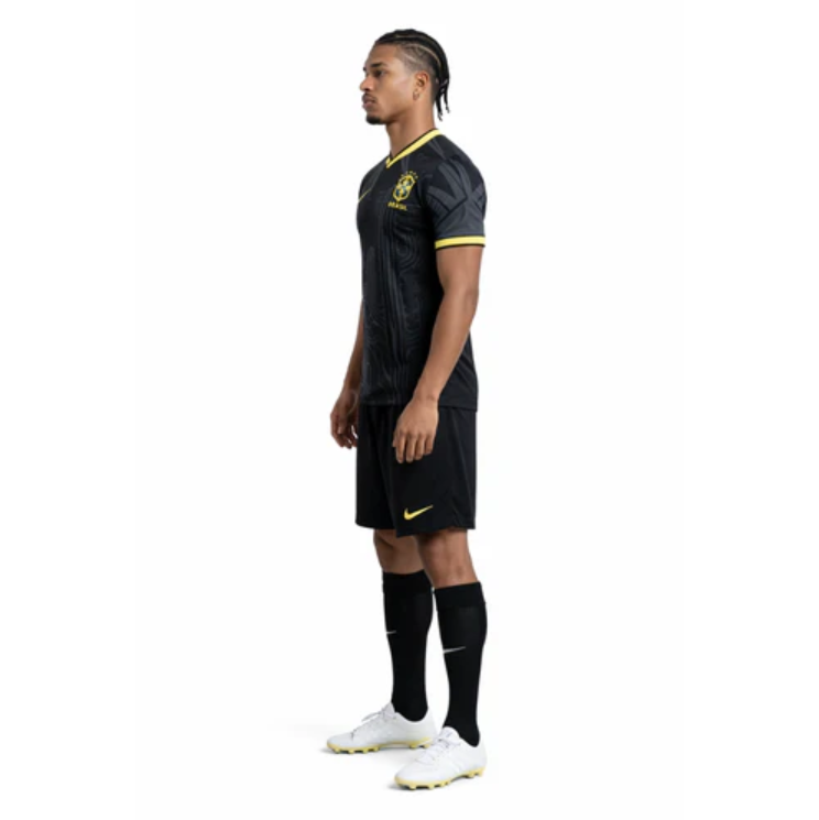 Camisa da Seleção Brasileira Preta | Copa 2024/2025 - Masculina