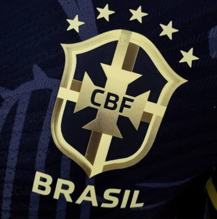 Camisa da Seleção Brasileira Preta | Copa 2024/2025 - Masculina